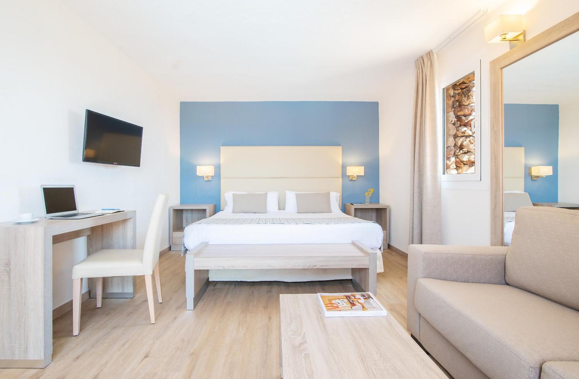 Hotel Menorca Binibeca - Adults Recommended - By Pierre & Vacances Premium Exterior photo